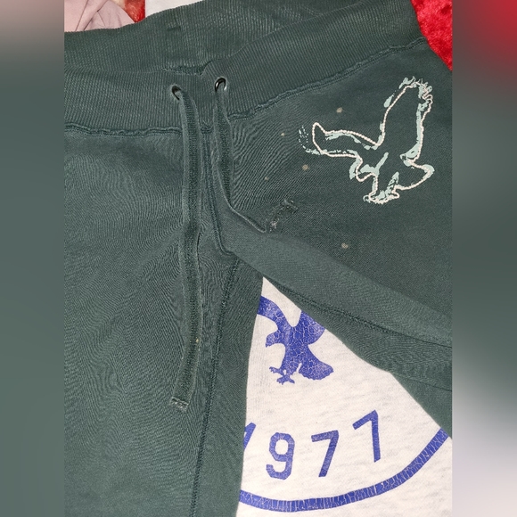 American eagle bundle, women's size medium. - Picture 4 of 14